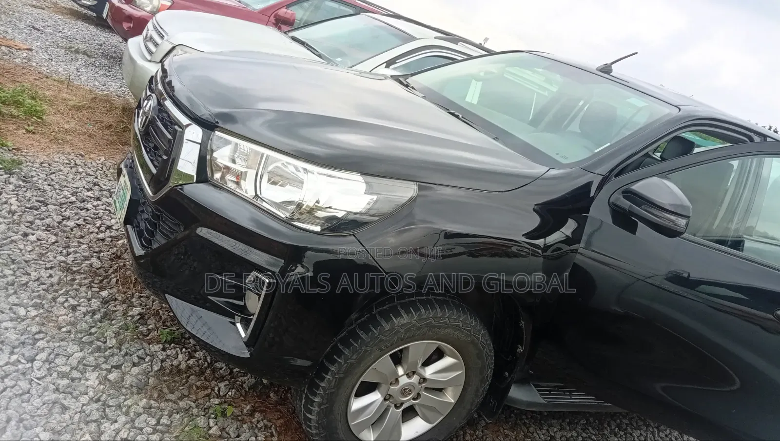 Toyota Hilux 2022 Black
