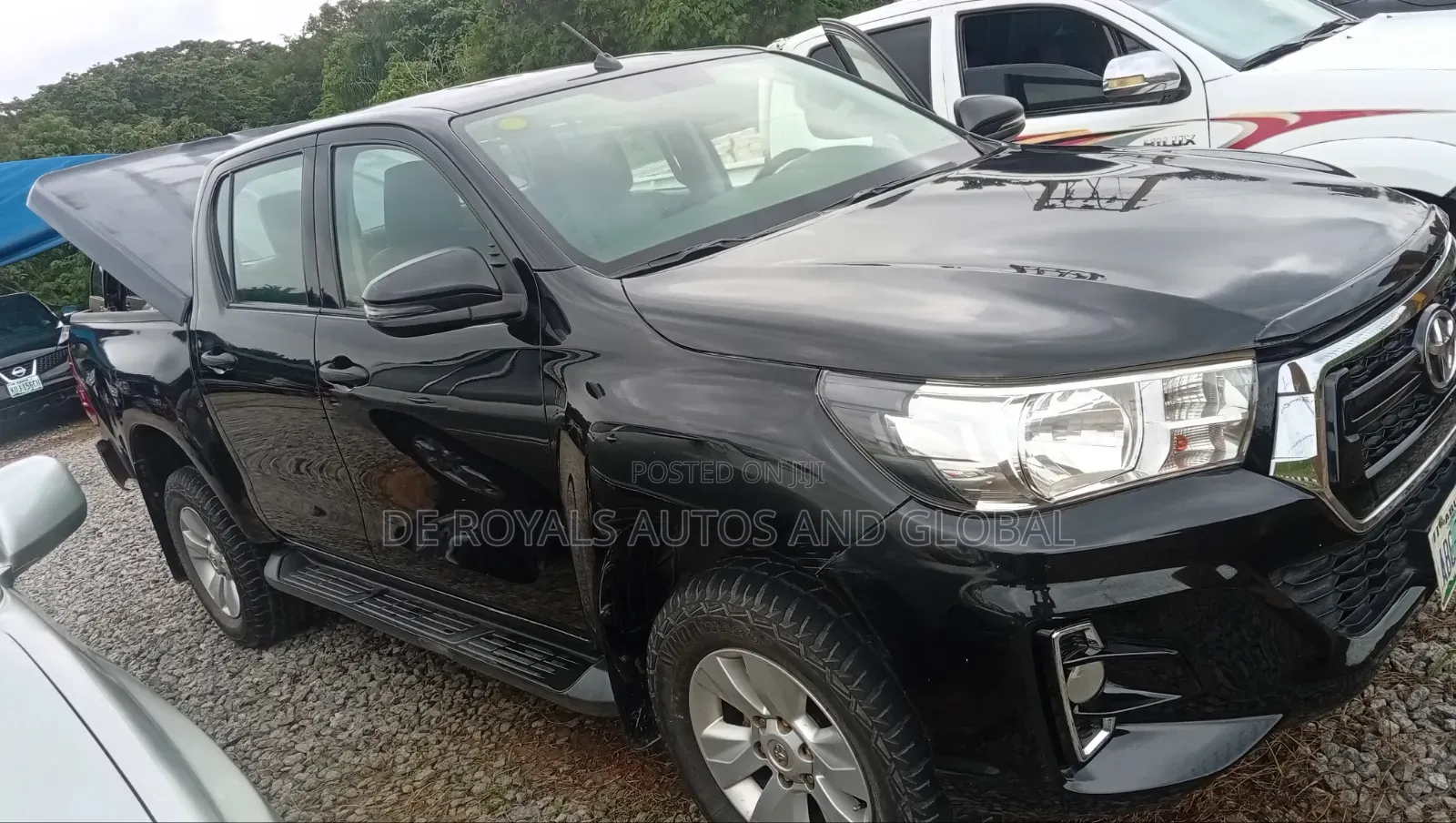 Toyota Hilux 2022 Black