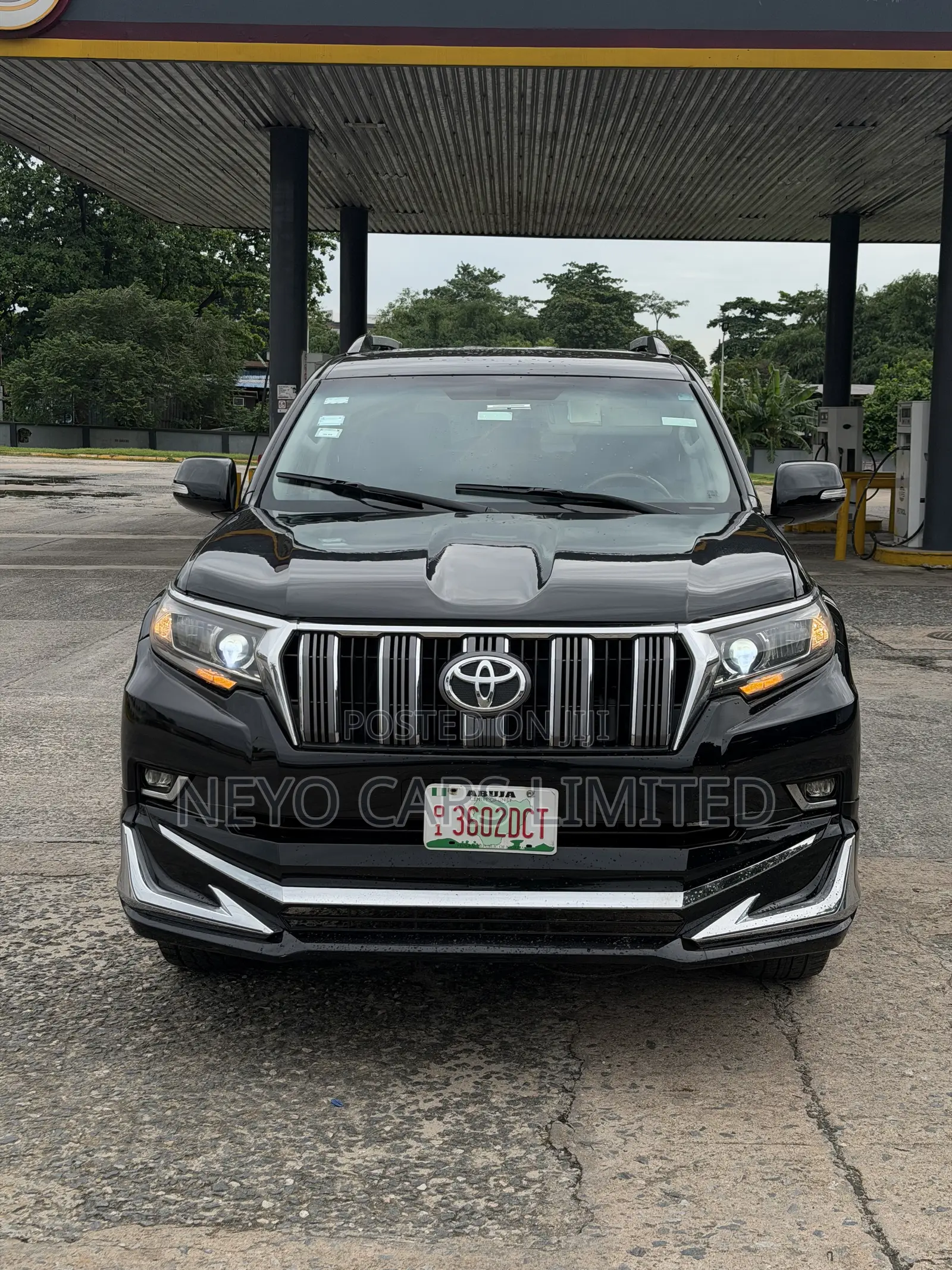 Toyota Land Cruiser Prado 4.0 Petrol TX-L 2012 Black