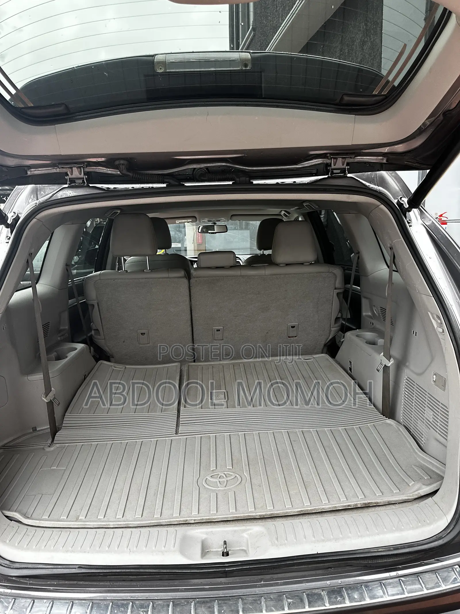 Toyota Highlander XLE V6 4x4 (3.5L 6cyl 6A) 2016 Gray