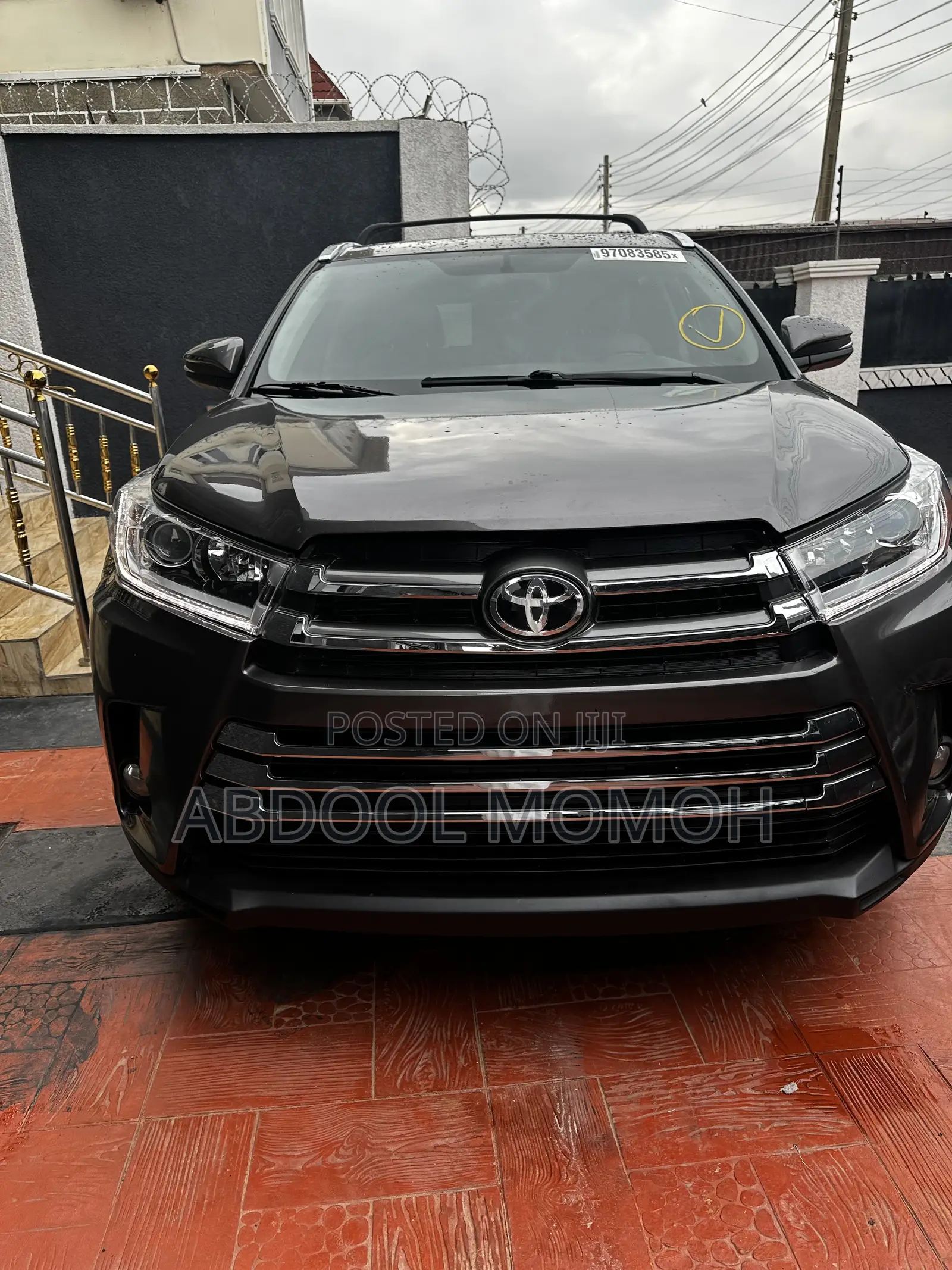 Toyota Highlander XLE V6 4x4 (3.5L 6cyl 6A) 2016 Gray