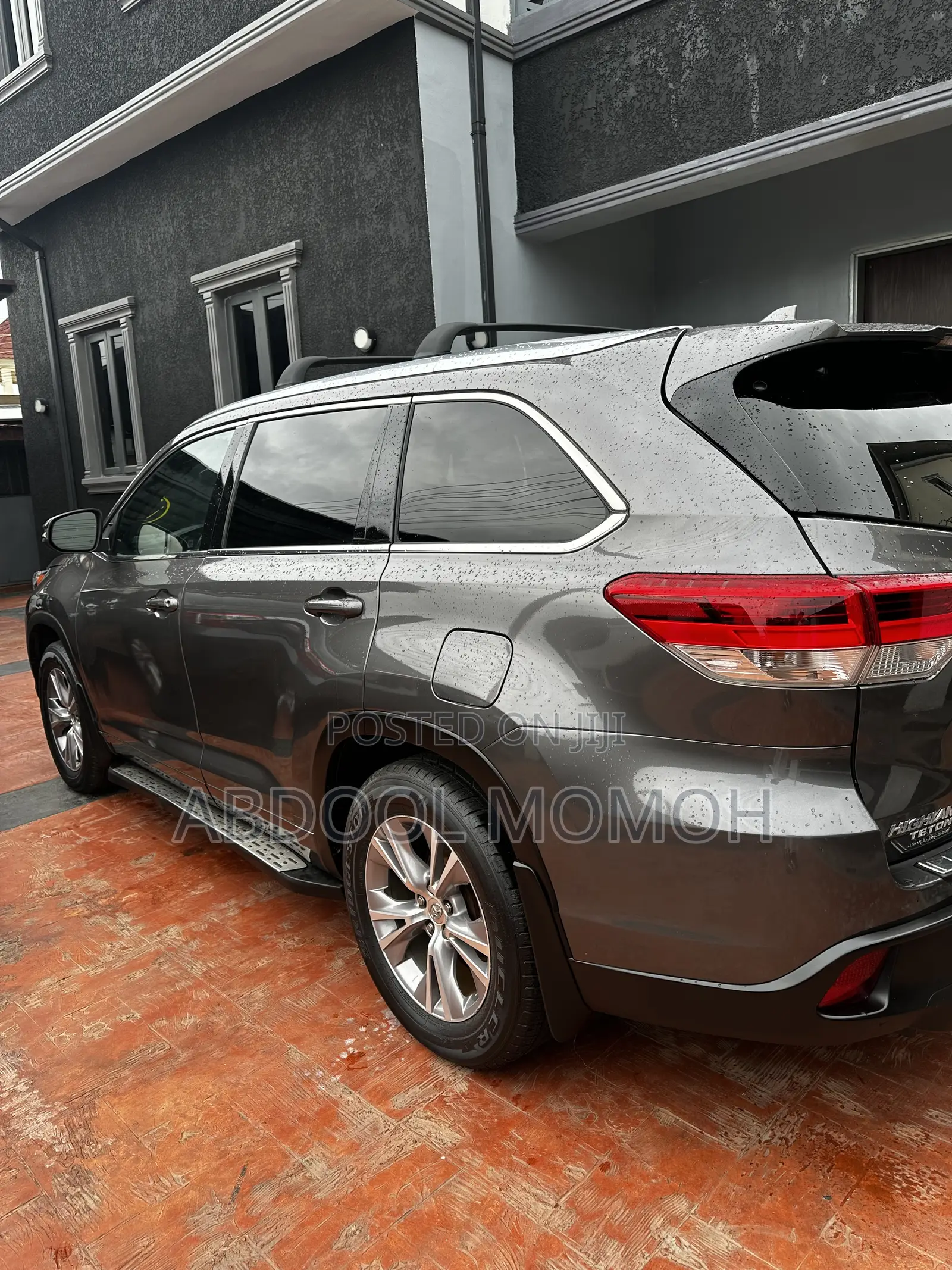 Toyota Highlander XLE V6 4x4 (3.5L 6cyl 6A) 2016 Gray