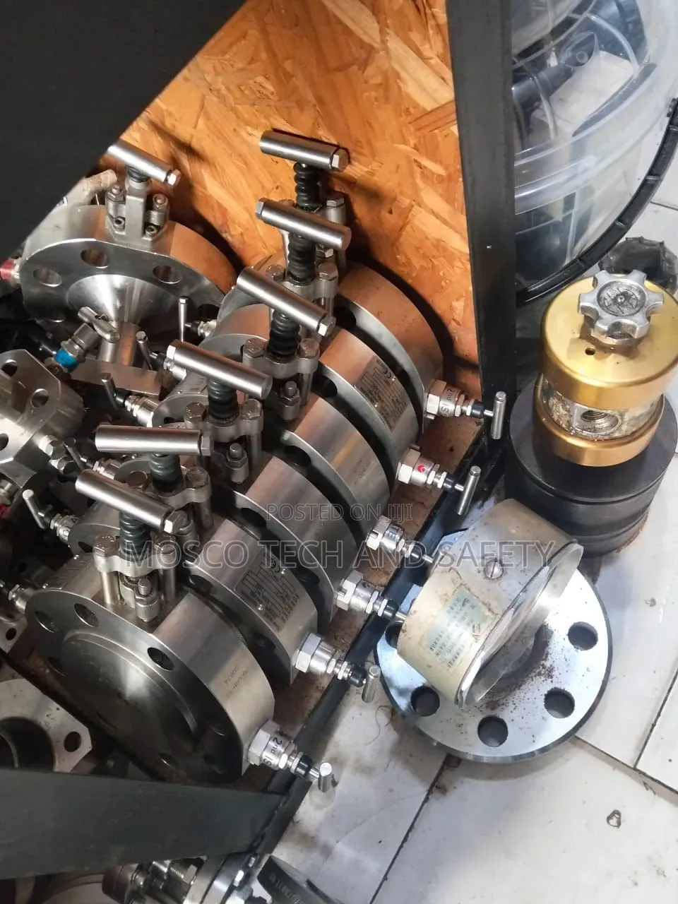 High-Pressure Instrument Monoflange Valve