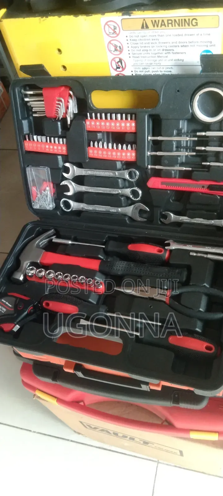Cartman 148 Piece Tool Set