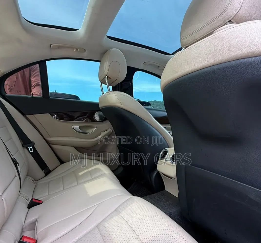 Mercedes-Benz C300 2015 White