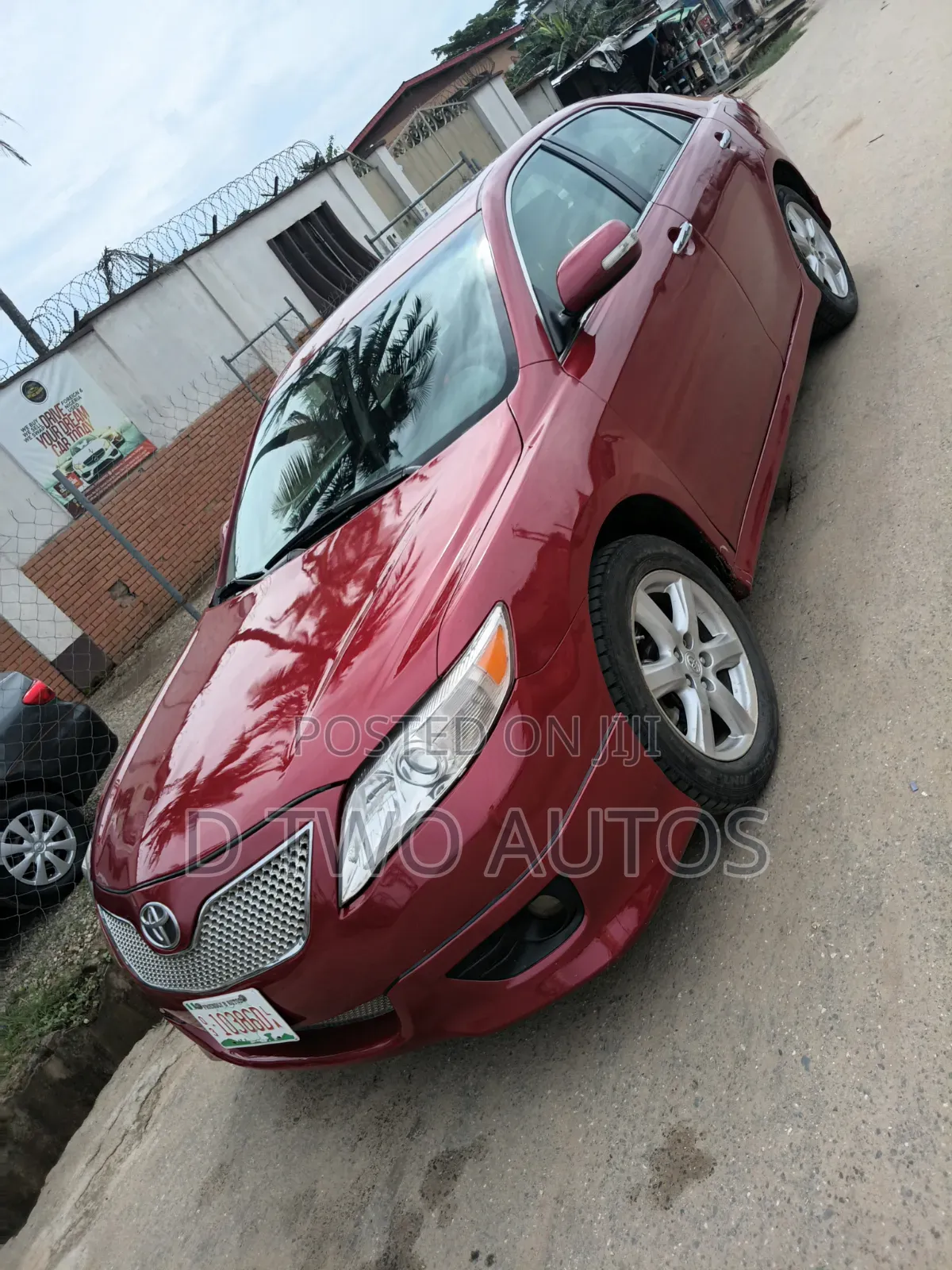 Toyota Camry SE 4dr Sedan (2.5L 4cyl 6AM) 2010 Red