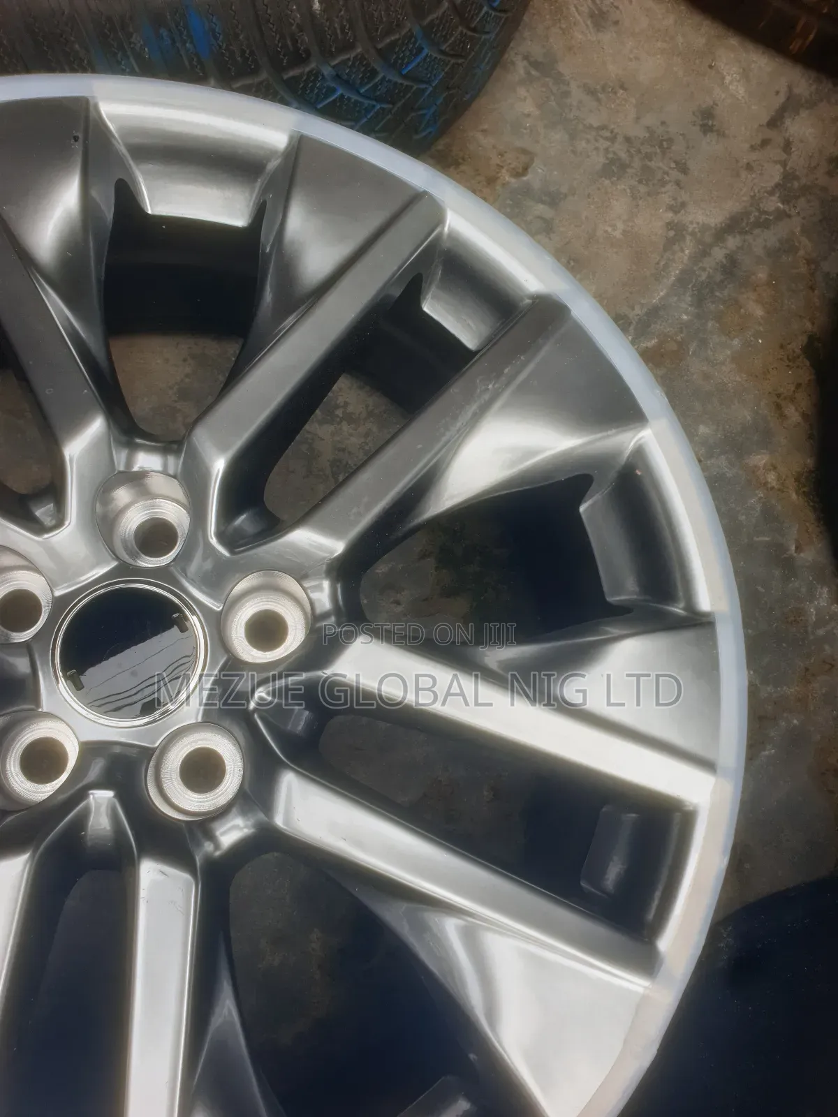 19 Inches Rim Pencil Color 19inches Rim for Venza Etc 