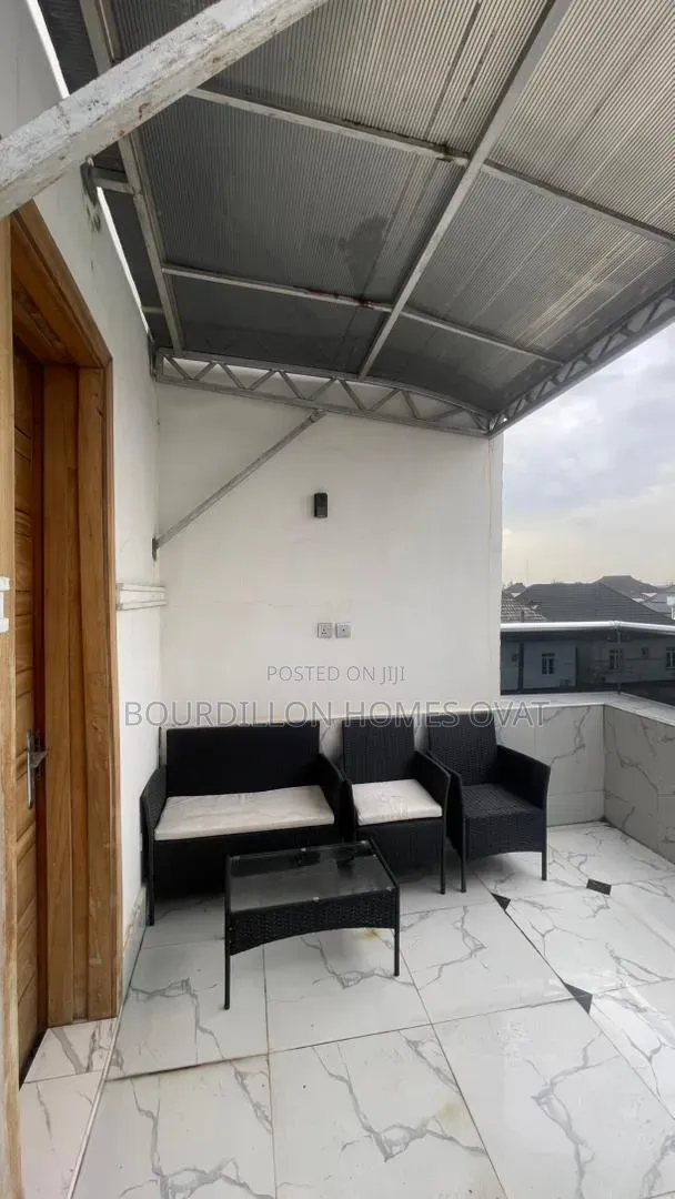 5bdrm Duplex in Chevron Lekki Lagos for rent
