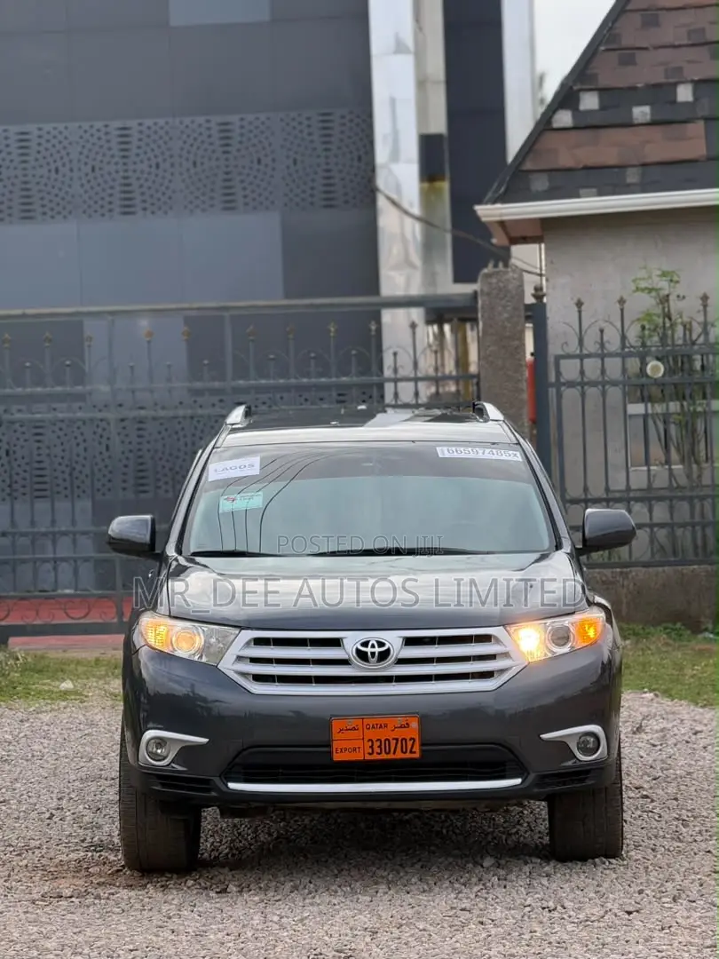 Toyota Highlander 2011 Gray