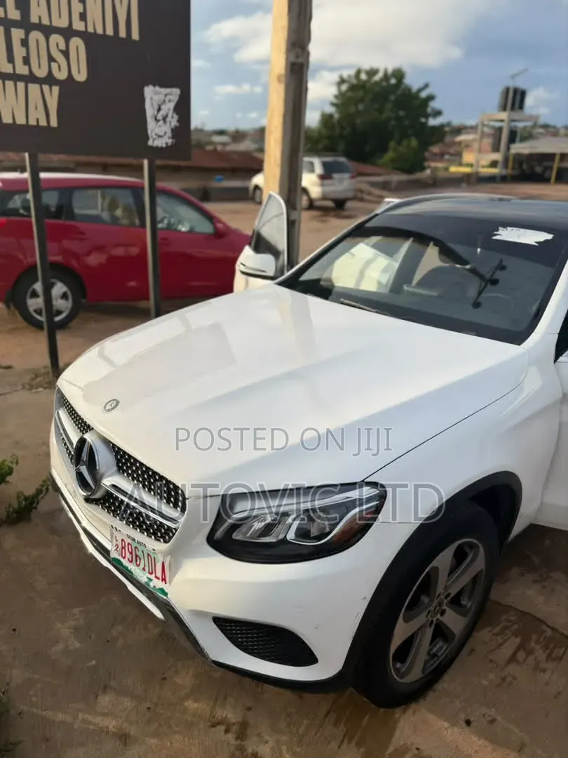 Mercedes-Benz GLC-Class 2016 White