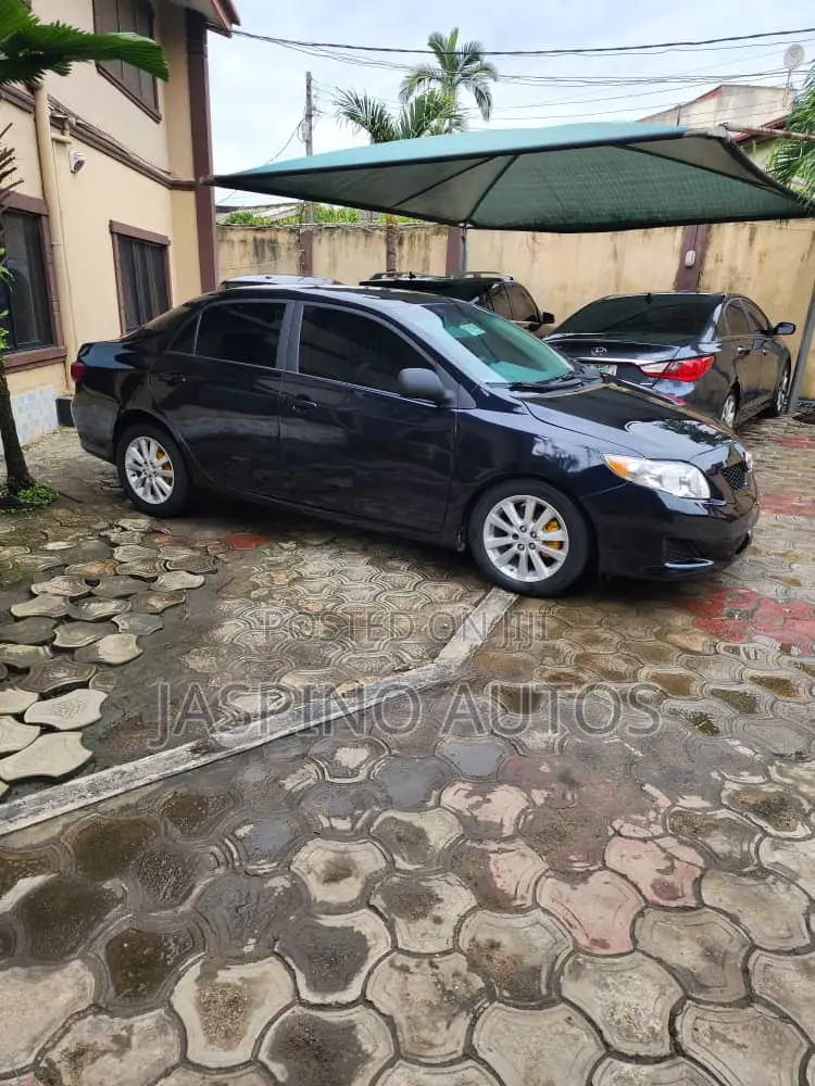 Toyota Corolla 2008 Gray