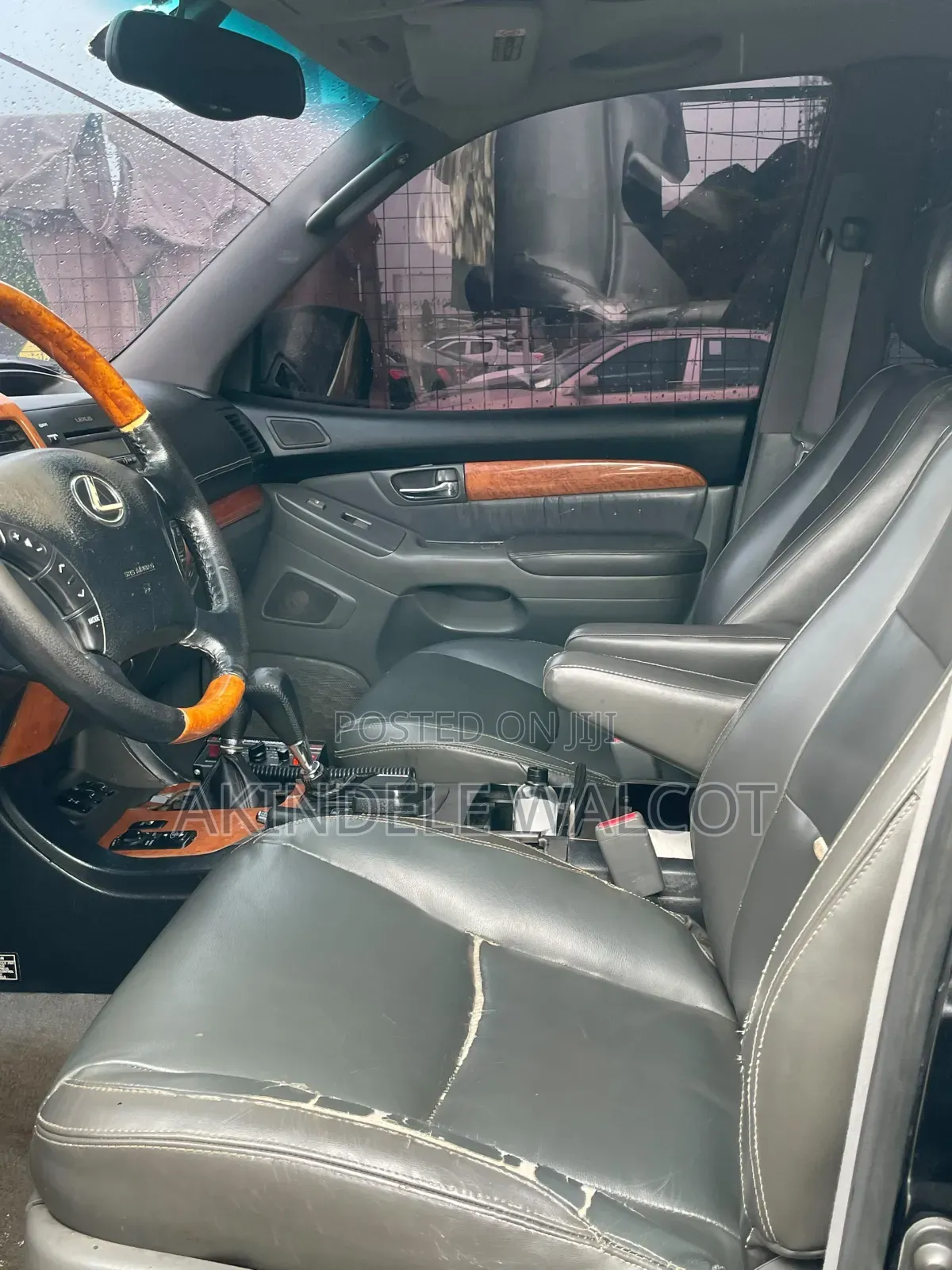 Lexus LX 470 Sport Utility 2007 Black