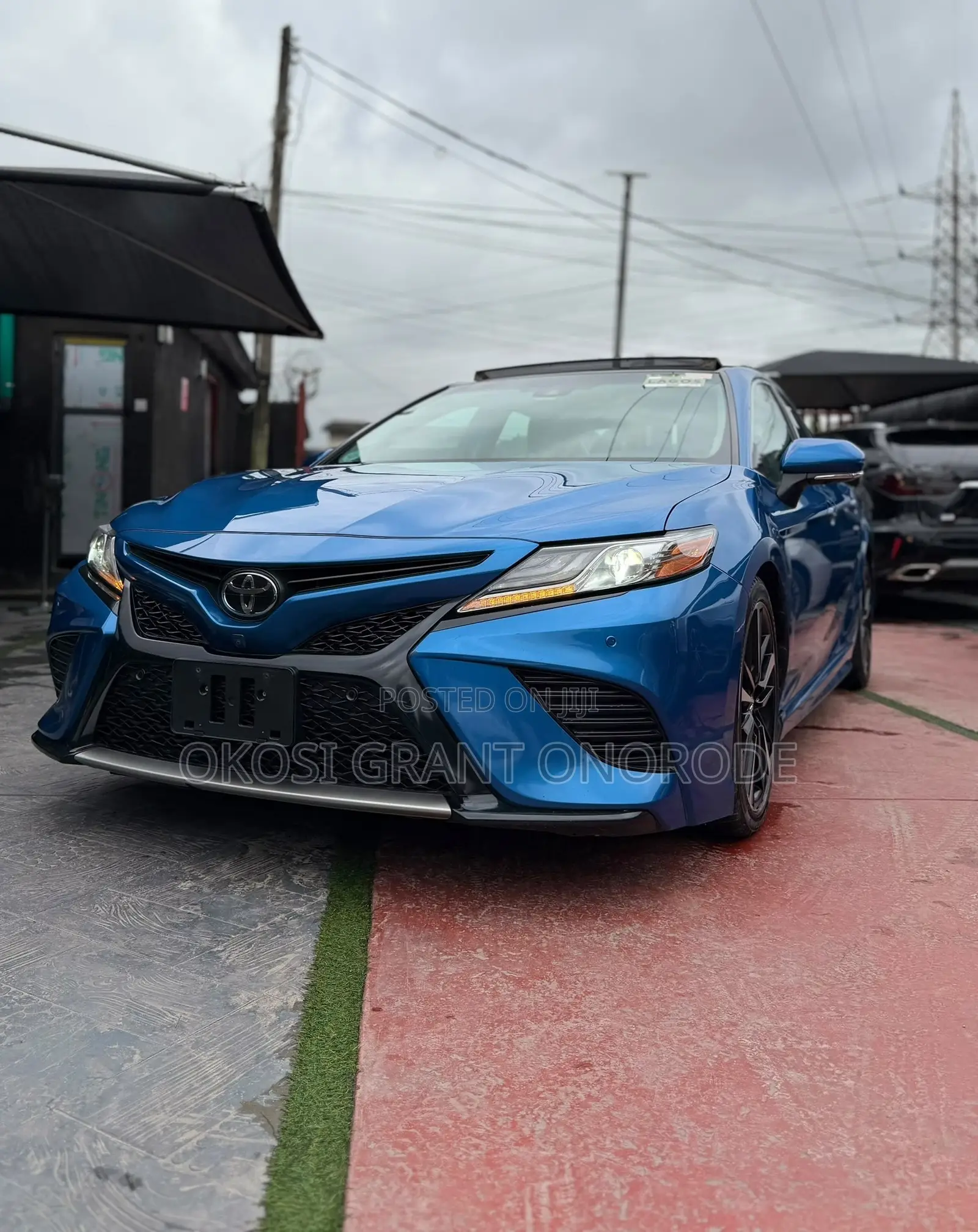 Toyota Camry XSE V6 FWD (3.5L 6cyl 8AM) 2018 Blue