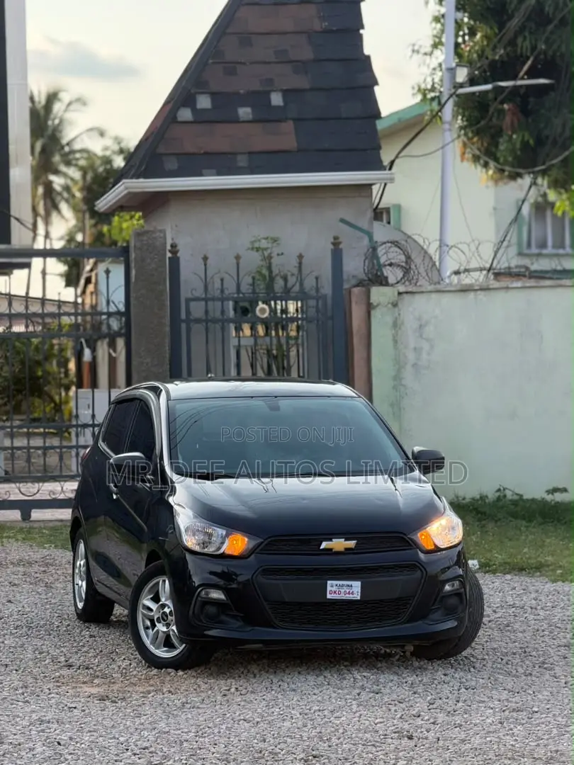 Chevrolet Spark 2015 Black