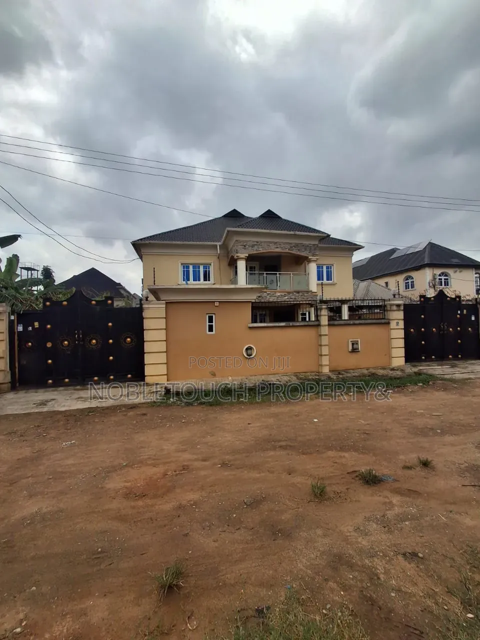 4bdrm Duplex in Fagbile Phase1 for sale