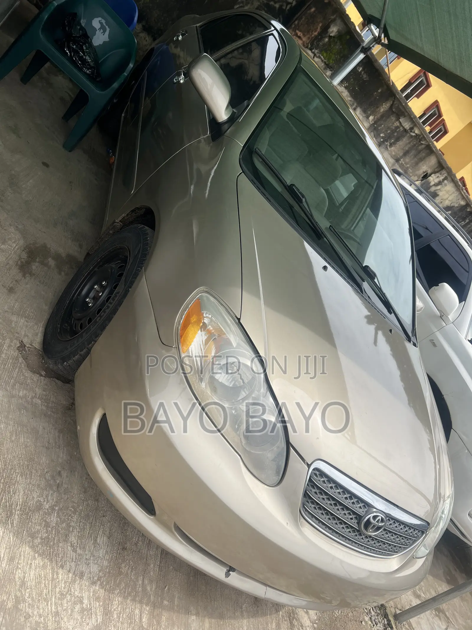 Toyota Corolla CE 2006 Gold