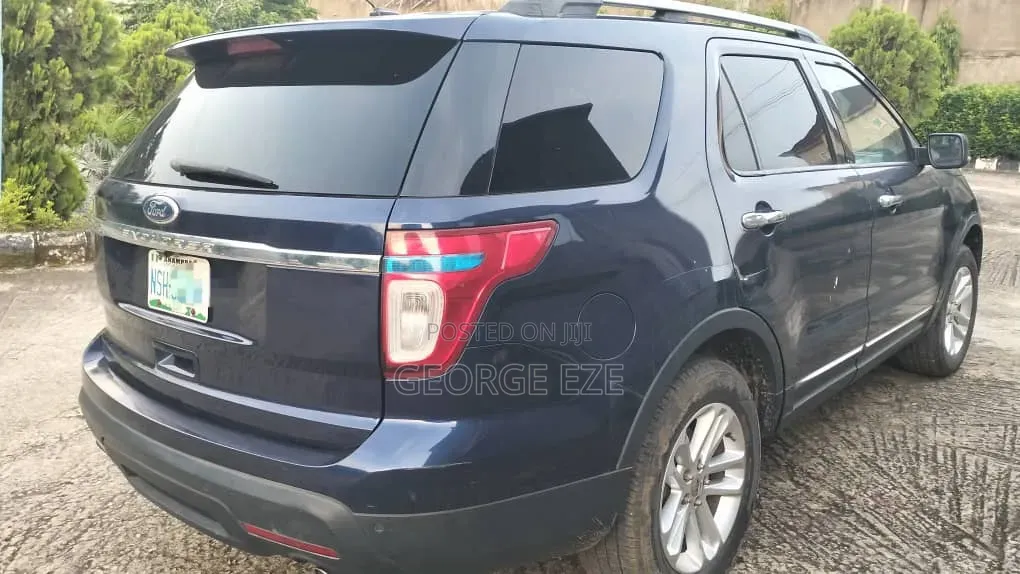 Ford Explorer 2013 Blue