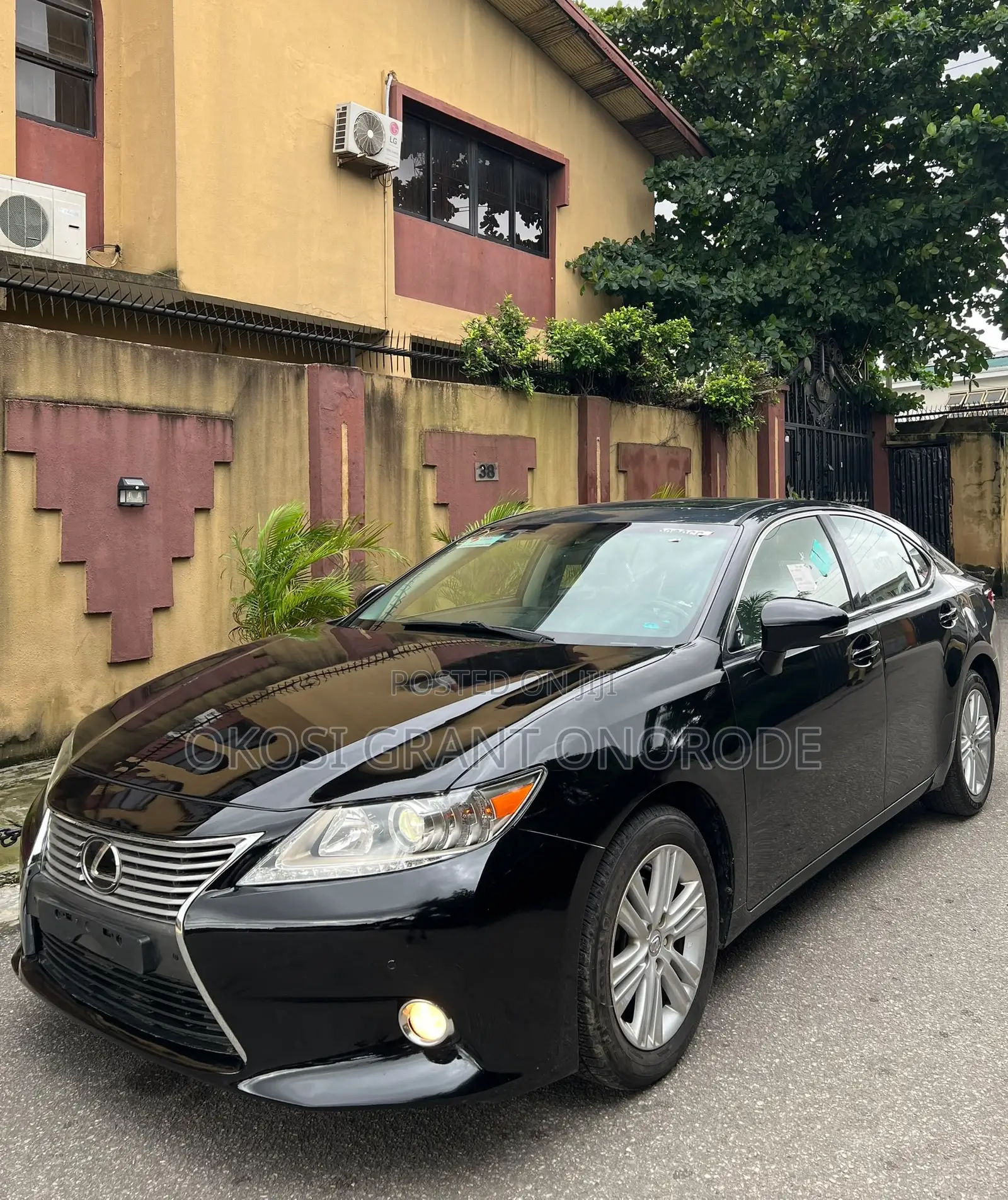 Lexus ES 350 FWD 2013 Black