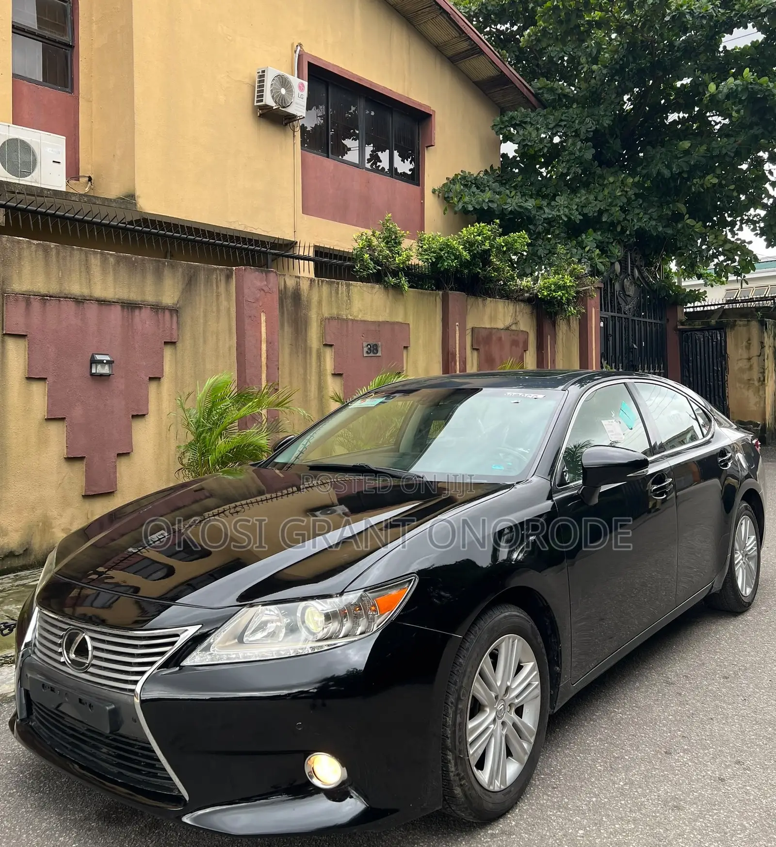 Lexus ES 350 FWD 2013 Black