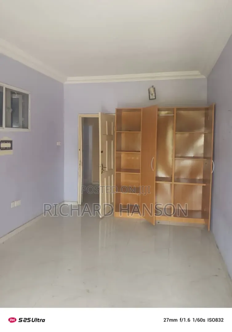 3bdrm Duplex in Vgc Standard, Sangotedo for rent