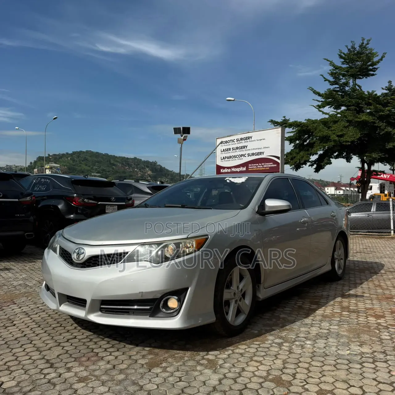 Toyota Camry 2014 Silver