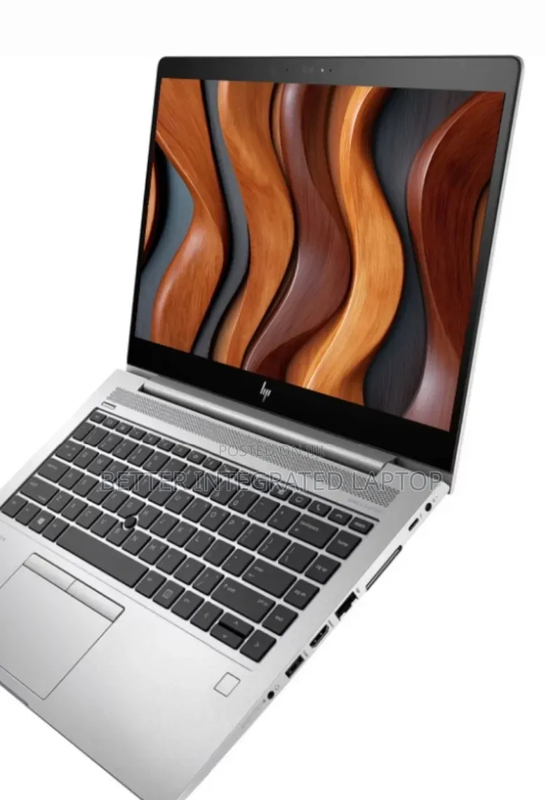 New Laptop HP EliteBook 8770W 4GB Intel Core i3 SSD 256GB