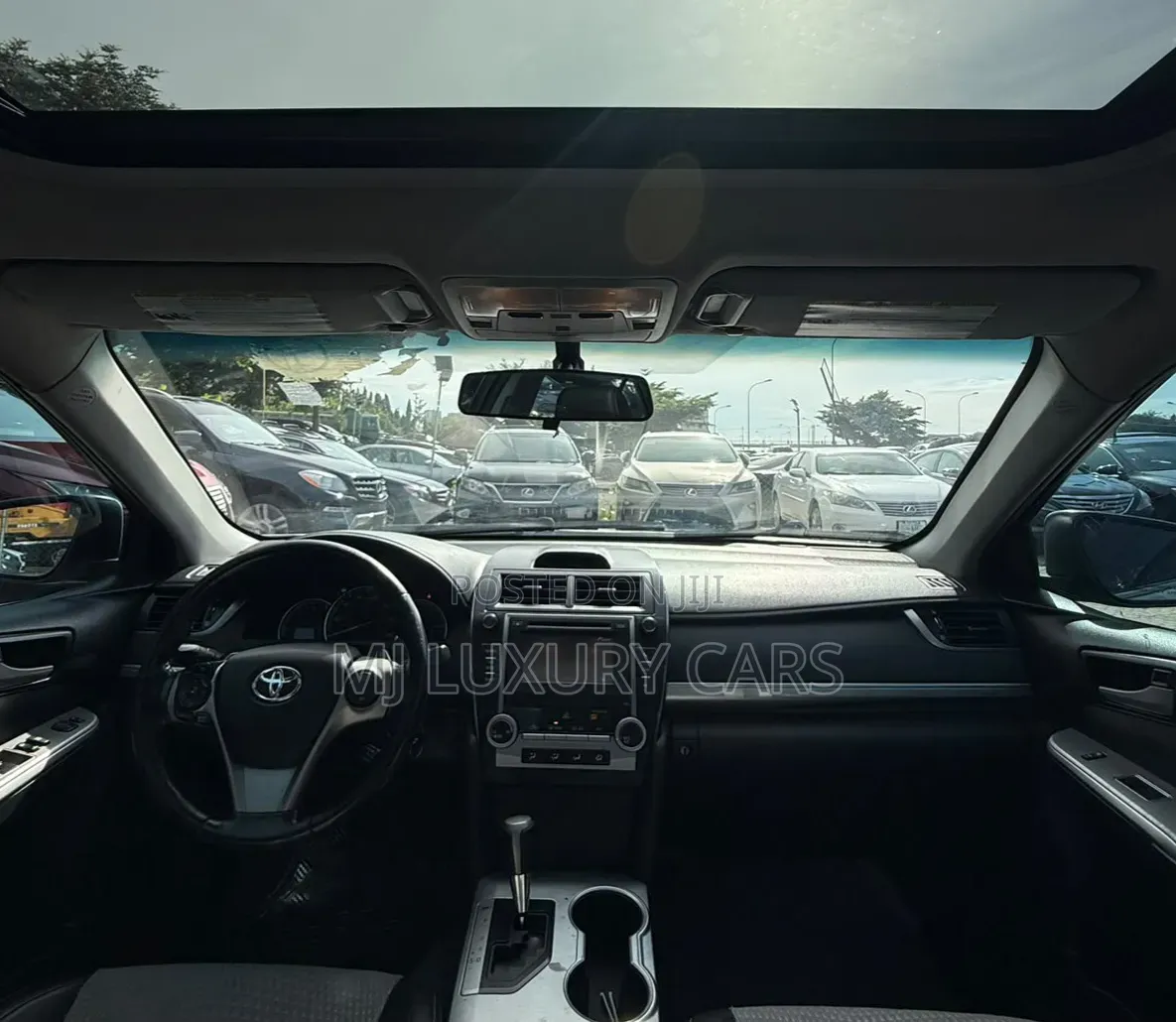 Toyota Camry 2014 Silver