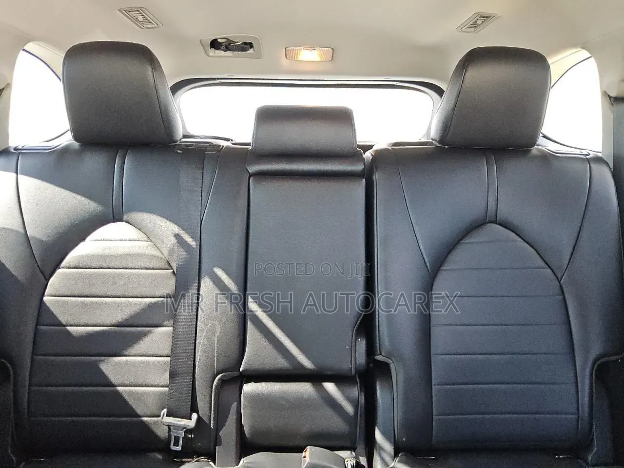 Toyota Highlander 2023 Silver