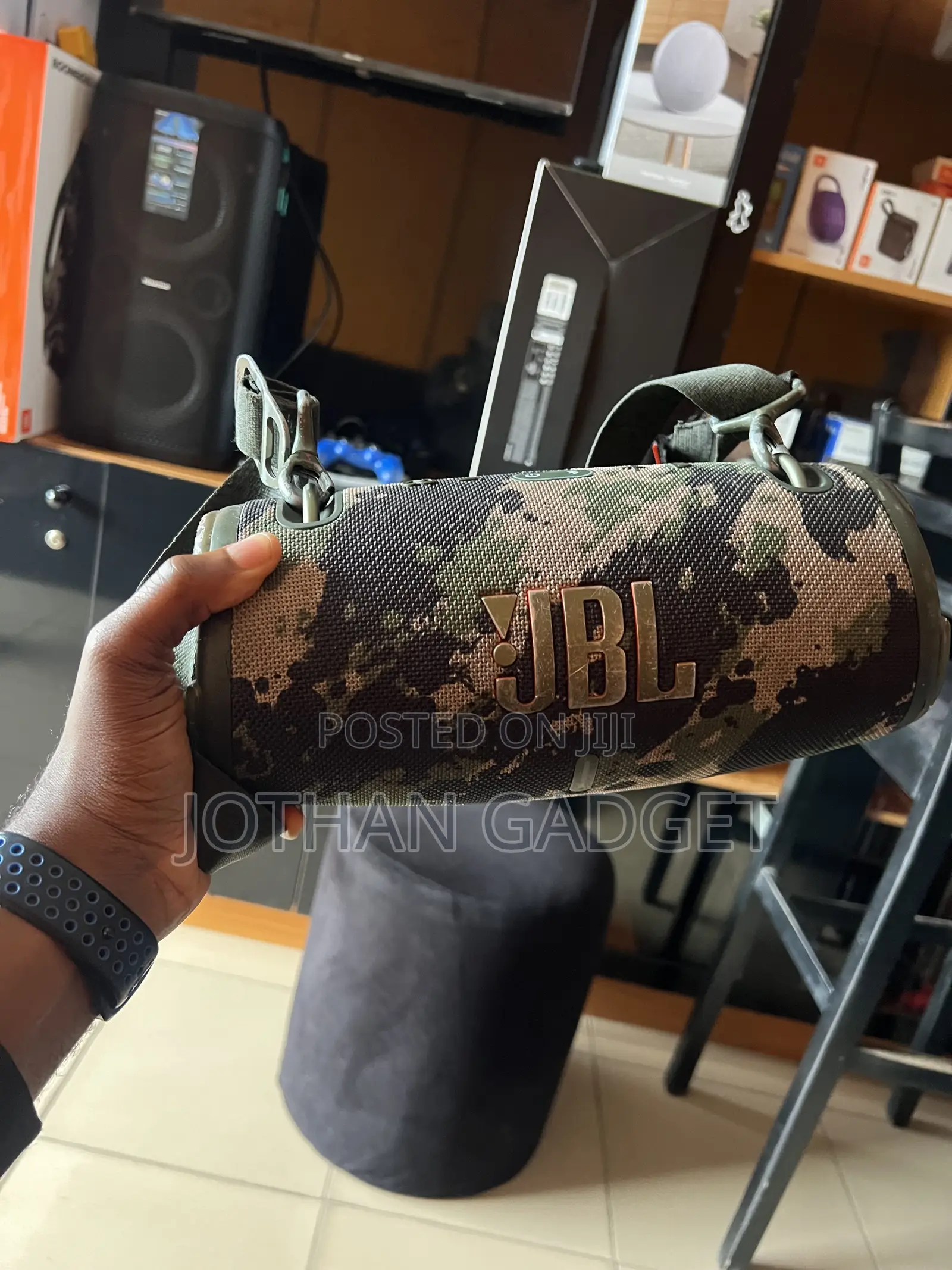 JBL Speaker