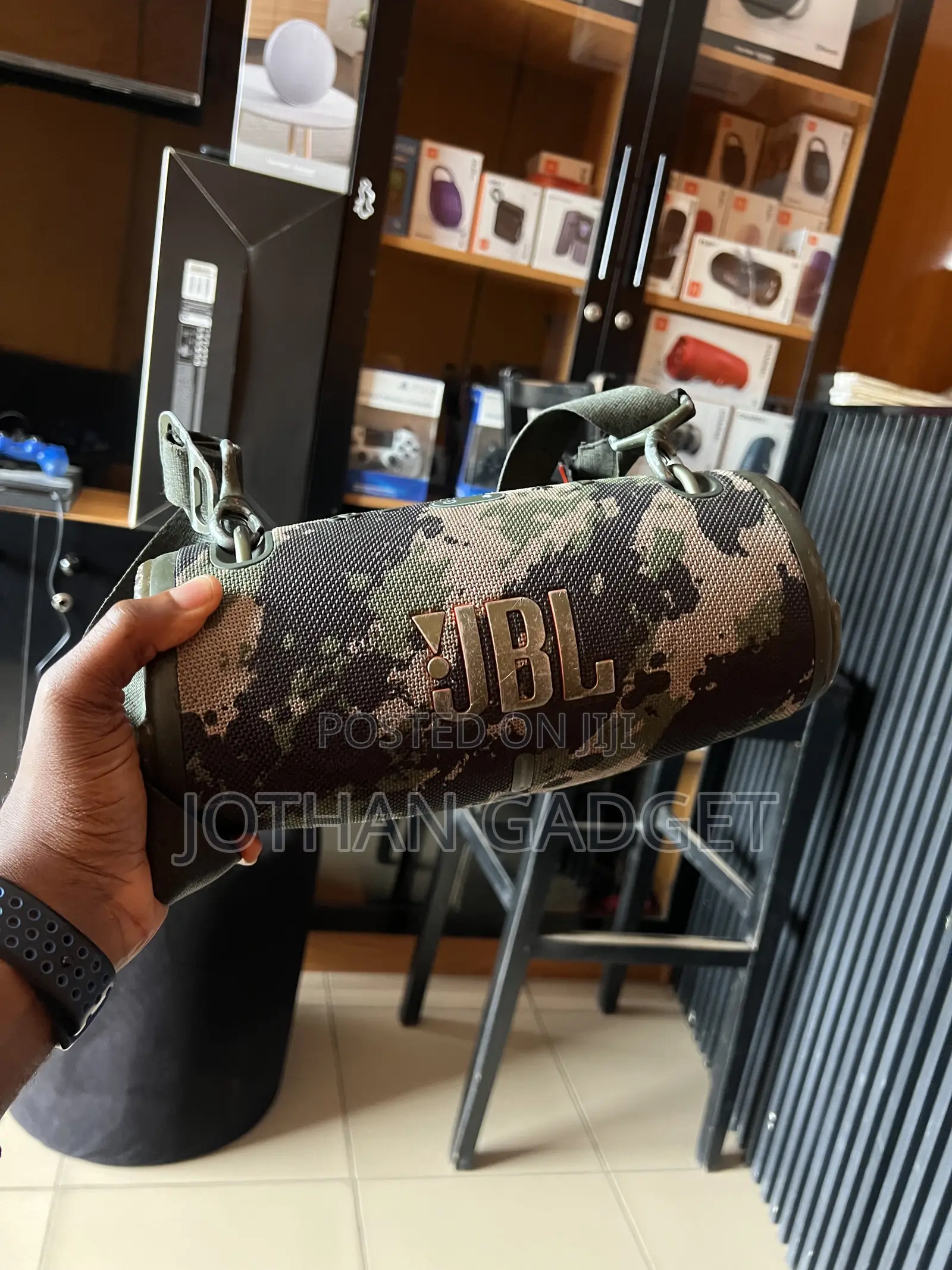 JBL Speaker