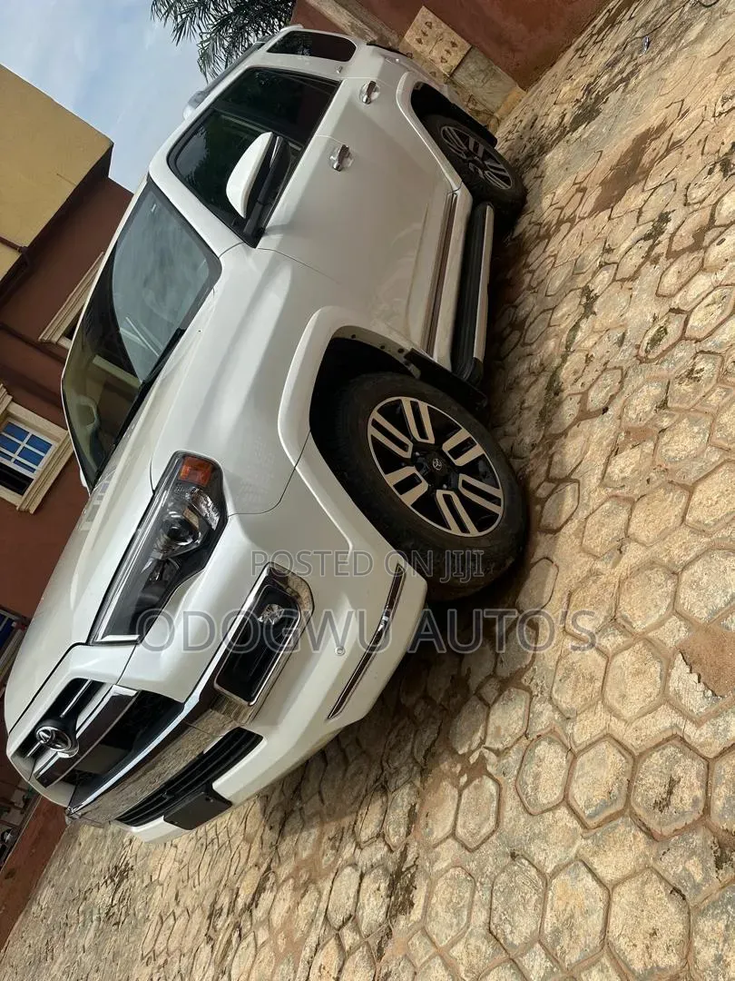 Toyota 4-Runner 2023 White