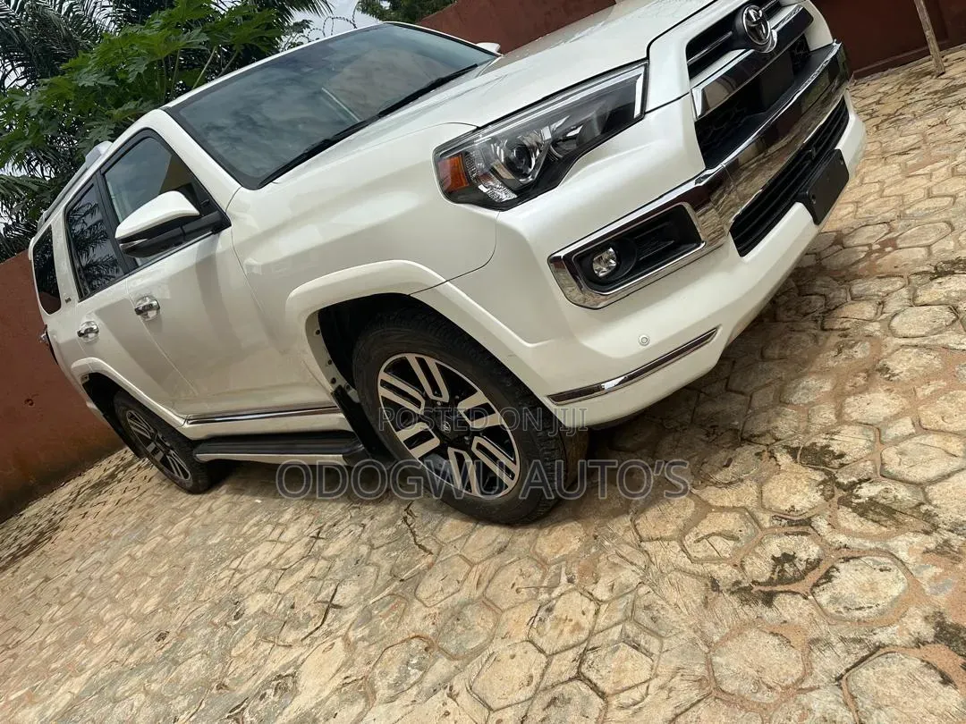 Toyota 4-Runner 2023 White