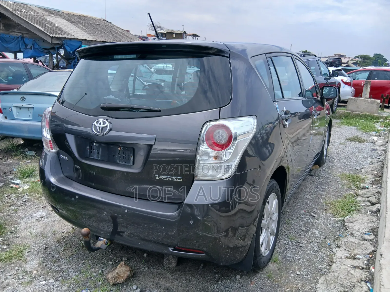 Toyota Verso 1.6 2013 Gray