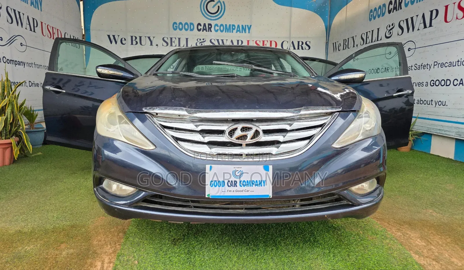 Hyundai Sonata 2010 Black