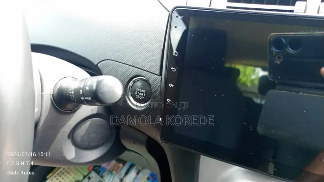 Toyota Yaris 2014