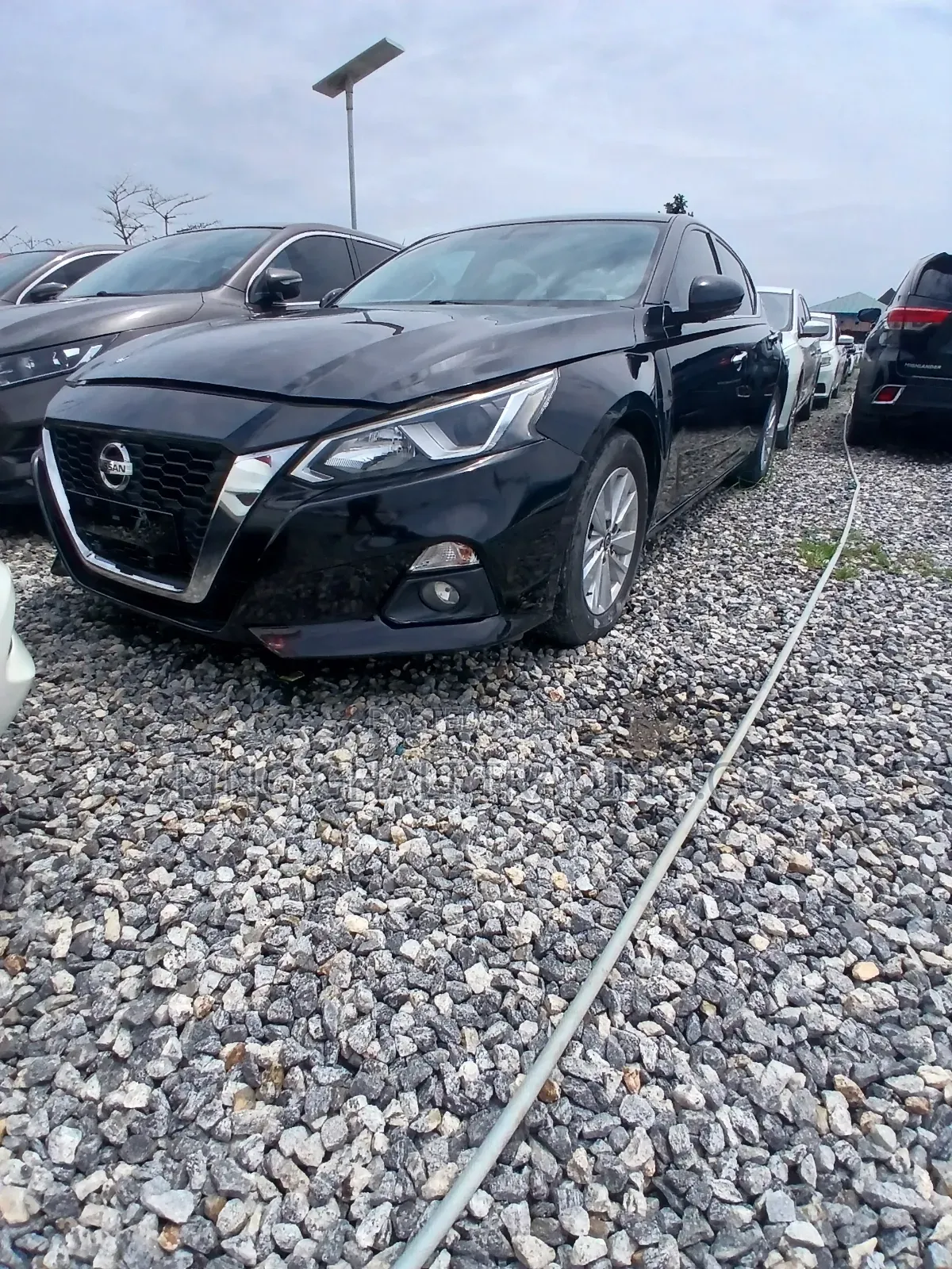 Nissan Altima 2022 Black