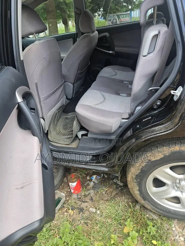 Toyota RAV4 2008 Black