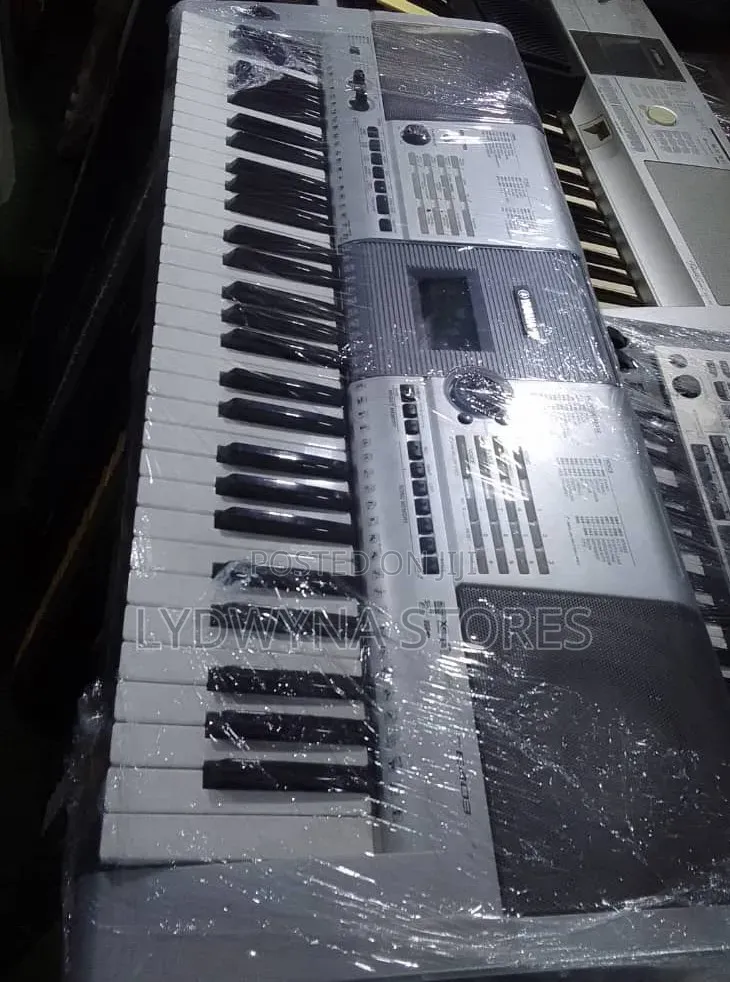 Super Sweet Sound Quality PSR E403 UK Used Keyboard