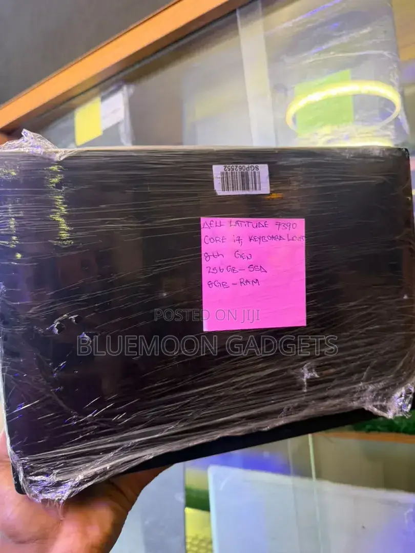 Laptop Dell Latitude 7390 8GB Intel Core i5 SSD 256GB