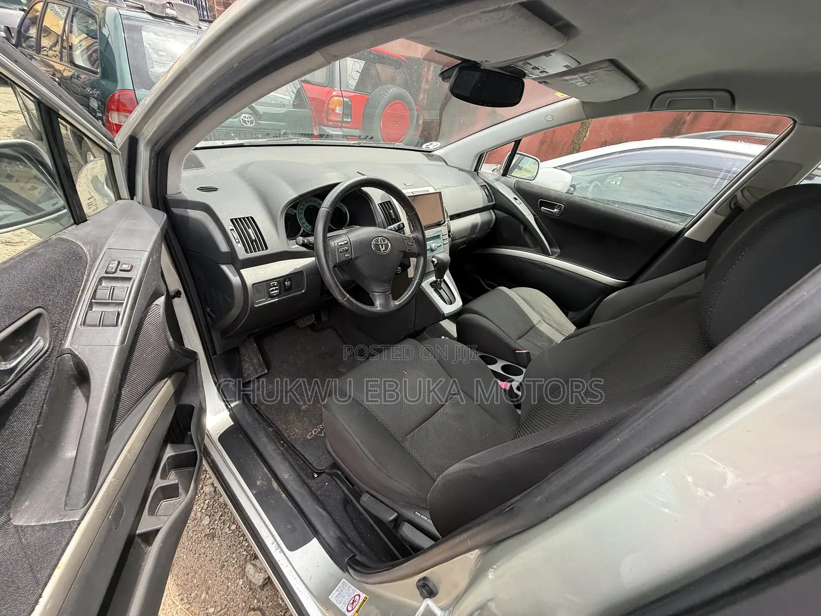 Toyota Corolla Verso 1.8 VVT-i Luna Automatic 2005 Silver