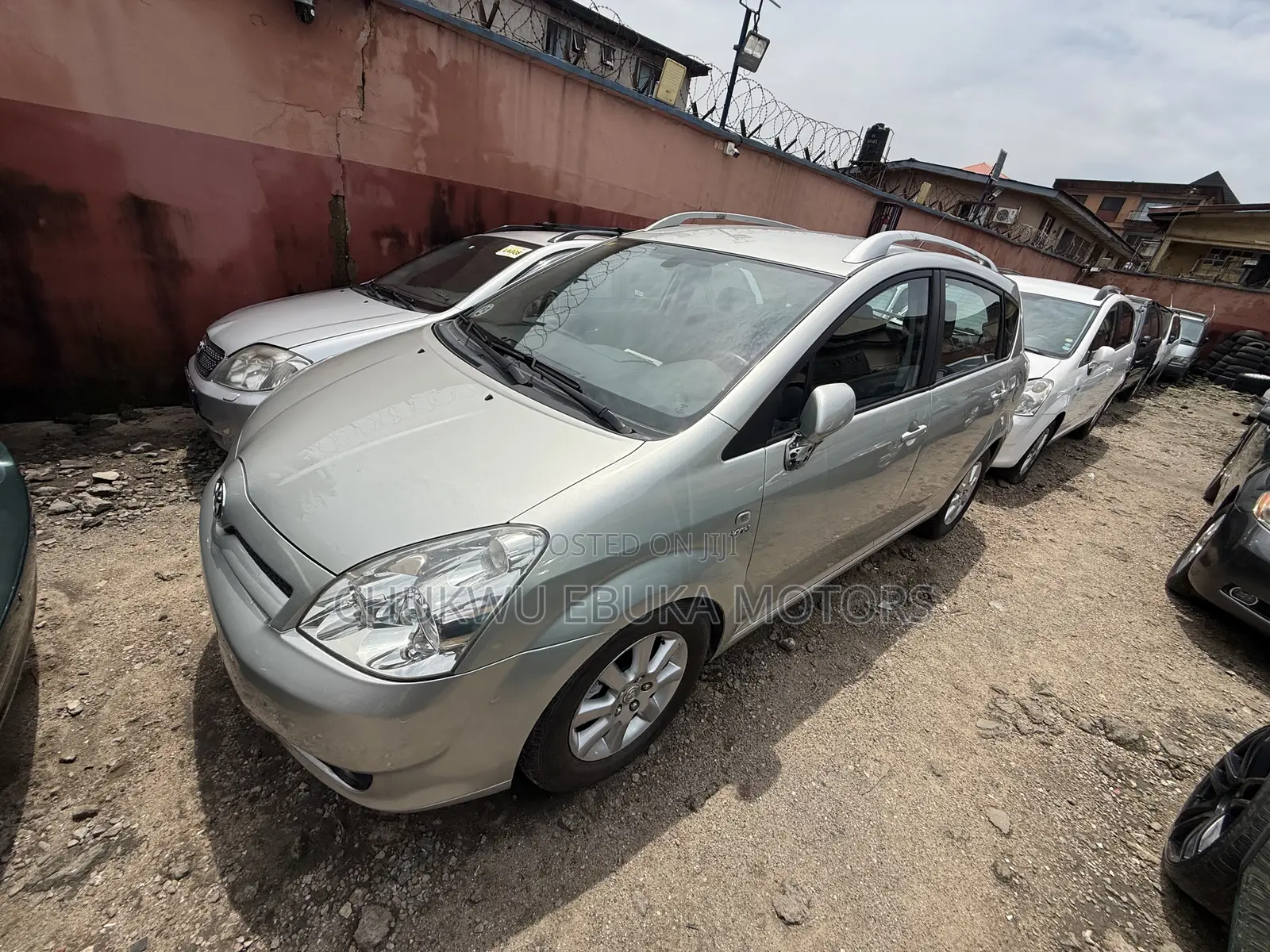 Toyota Corolla Verso 1.8 VVT-i Luna Automatic 2005 Silver