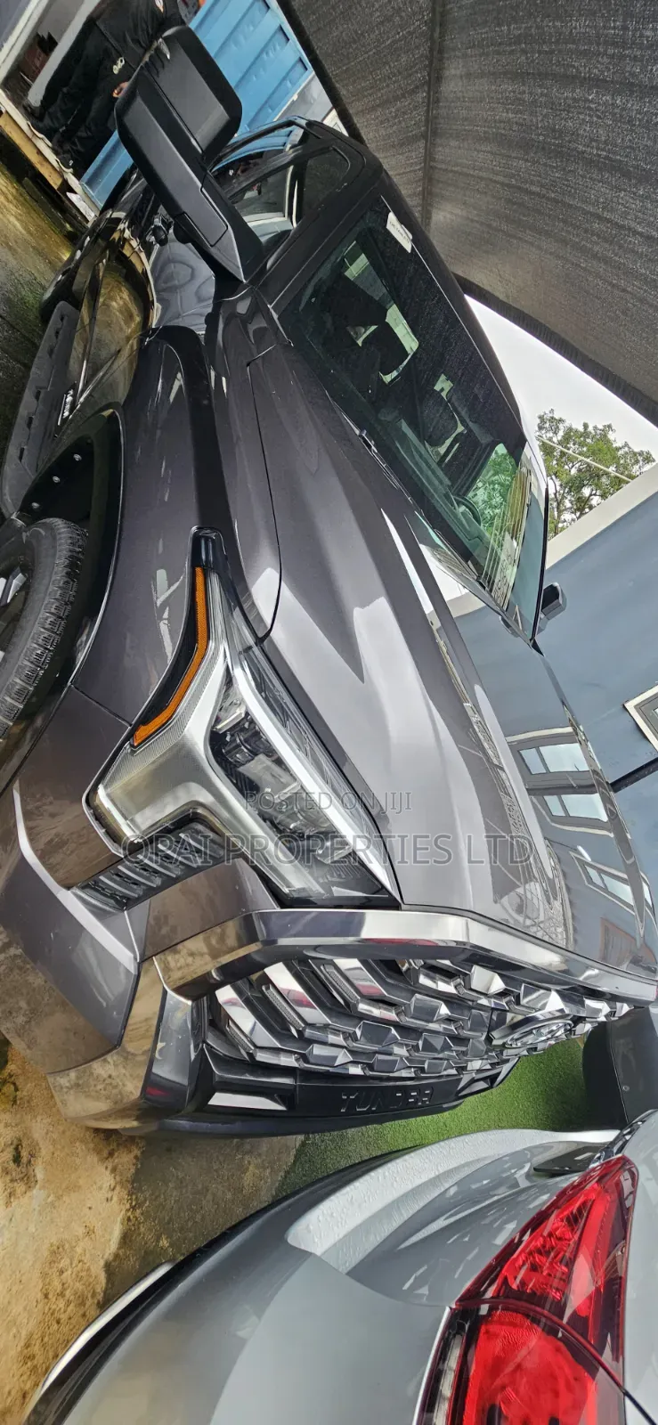 Toyota Tundra 2024 Gray