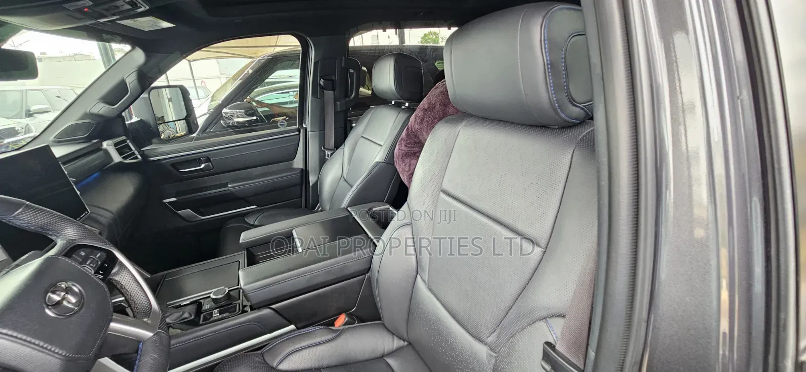 Toyota Tundra 2024 Gray