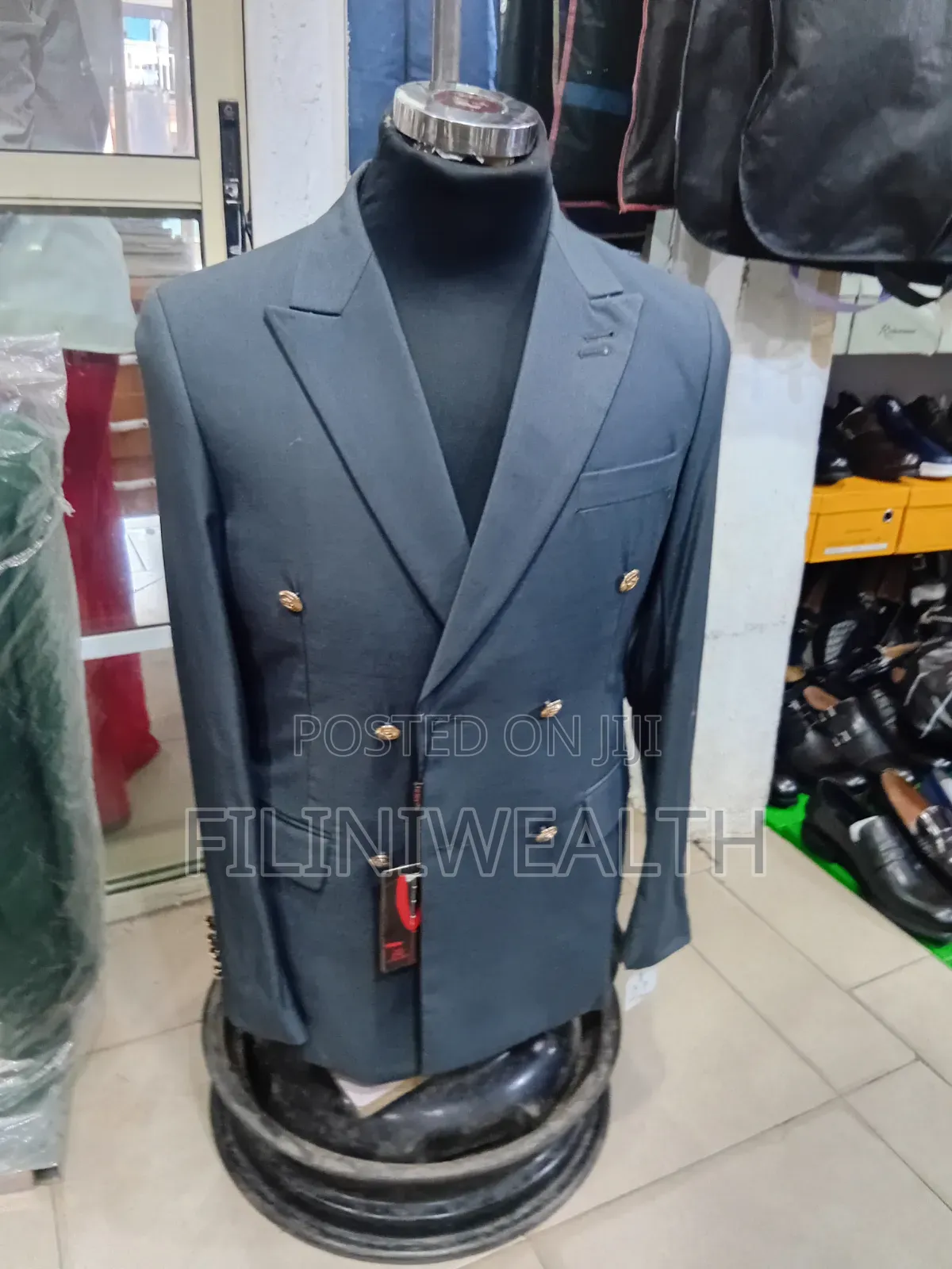 Double-Breasted Suits for Men