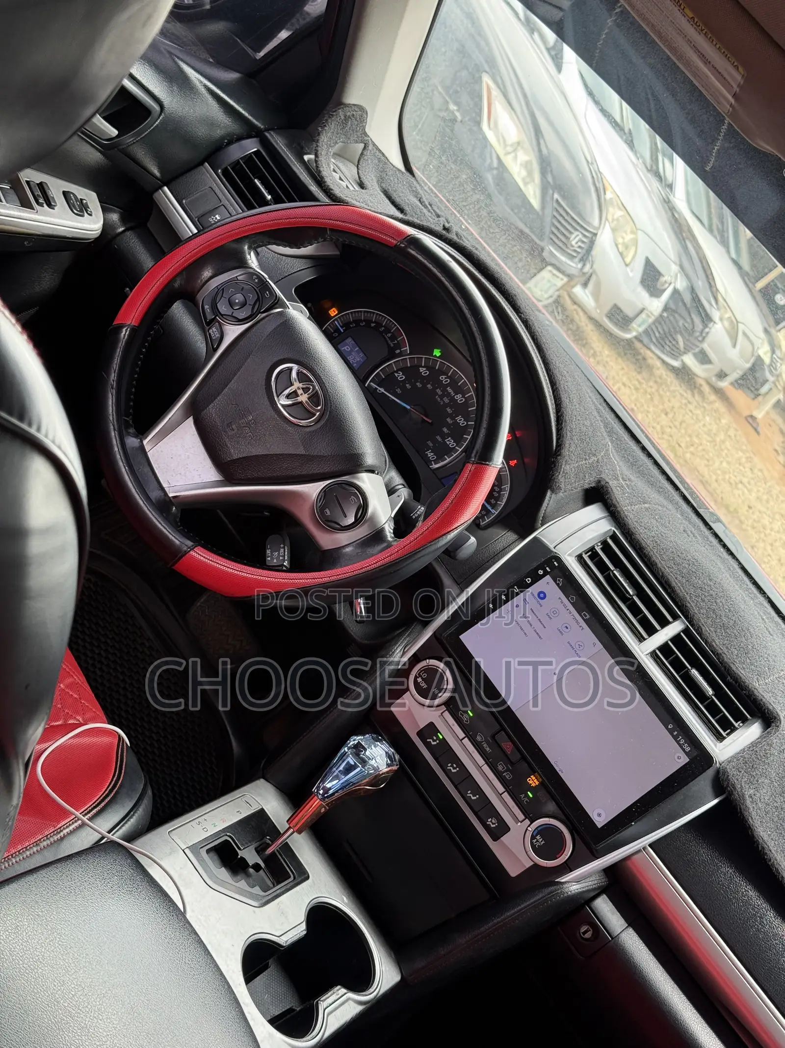 Toyota Camry SE 4dr Sedan (2.5L 4cyl 6A) 2014 Red