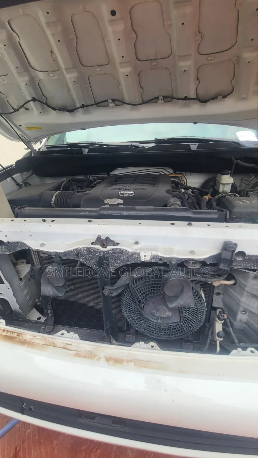 Toyota Sequoia 2012 White
