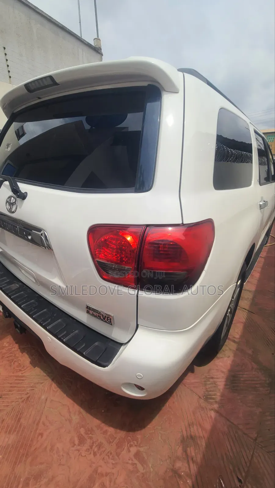 Toyota Sequoia 2012 White