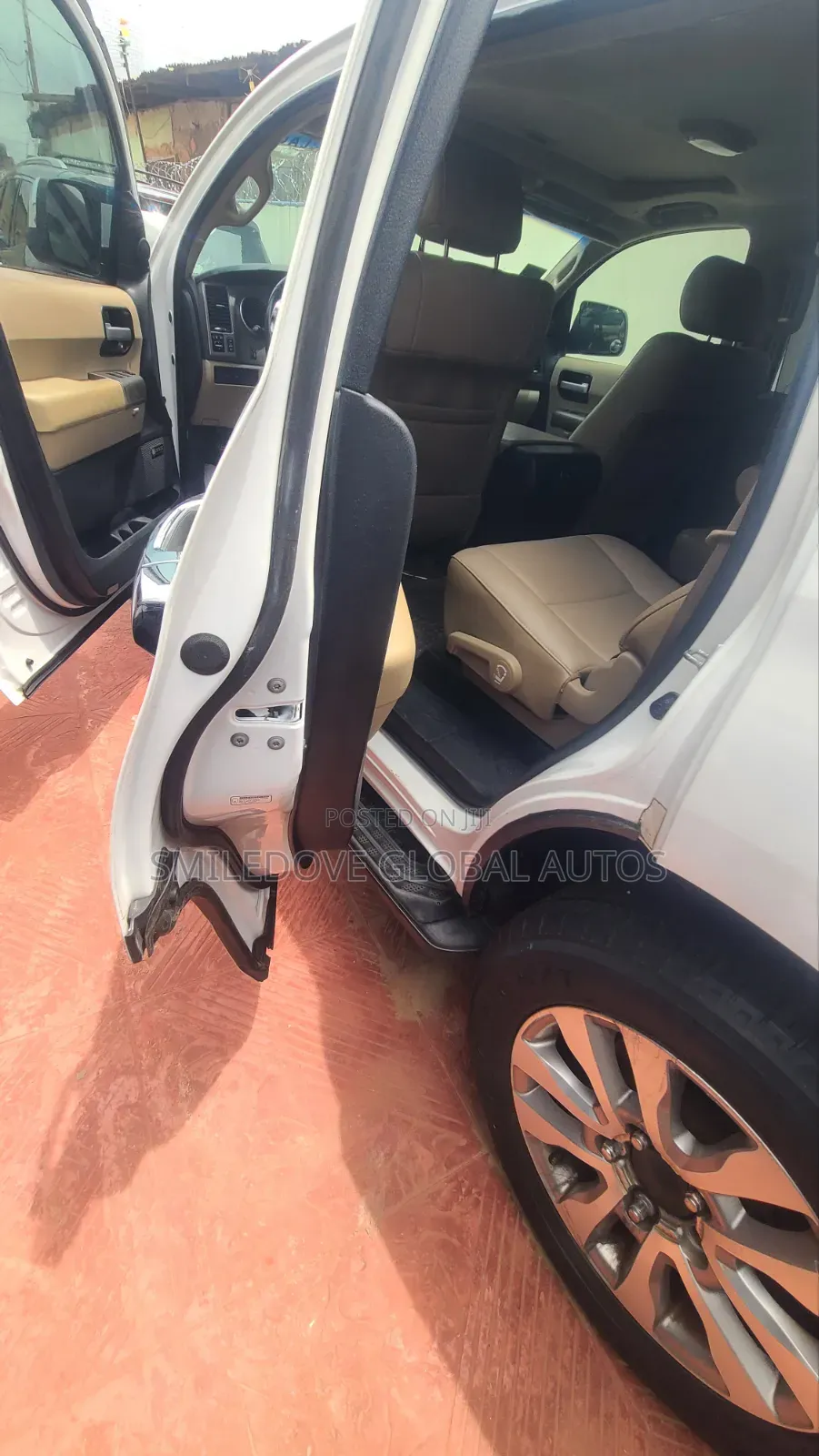 Toyota Sequoia 2012 White
