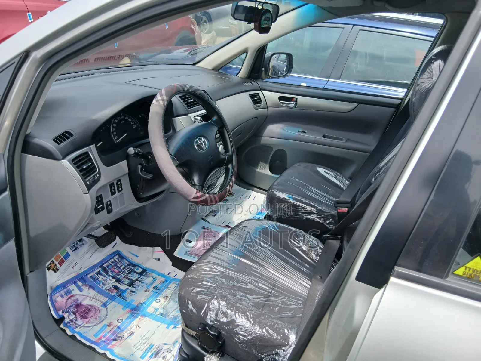 Toyota Avensis Verso 2005 Silver