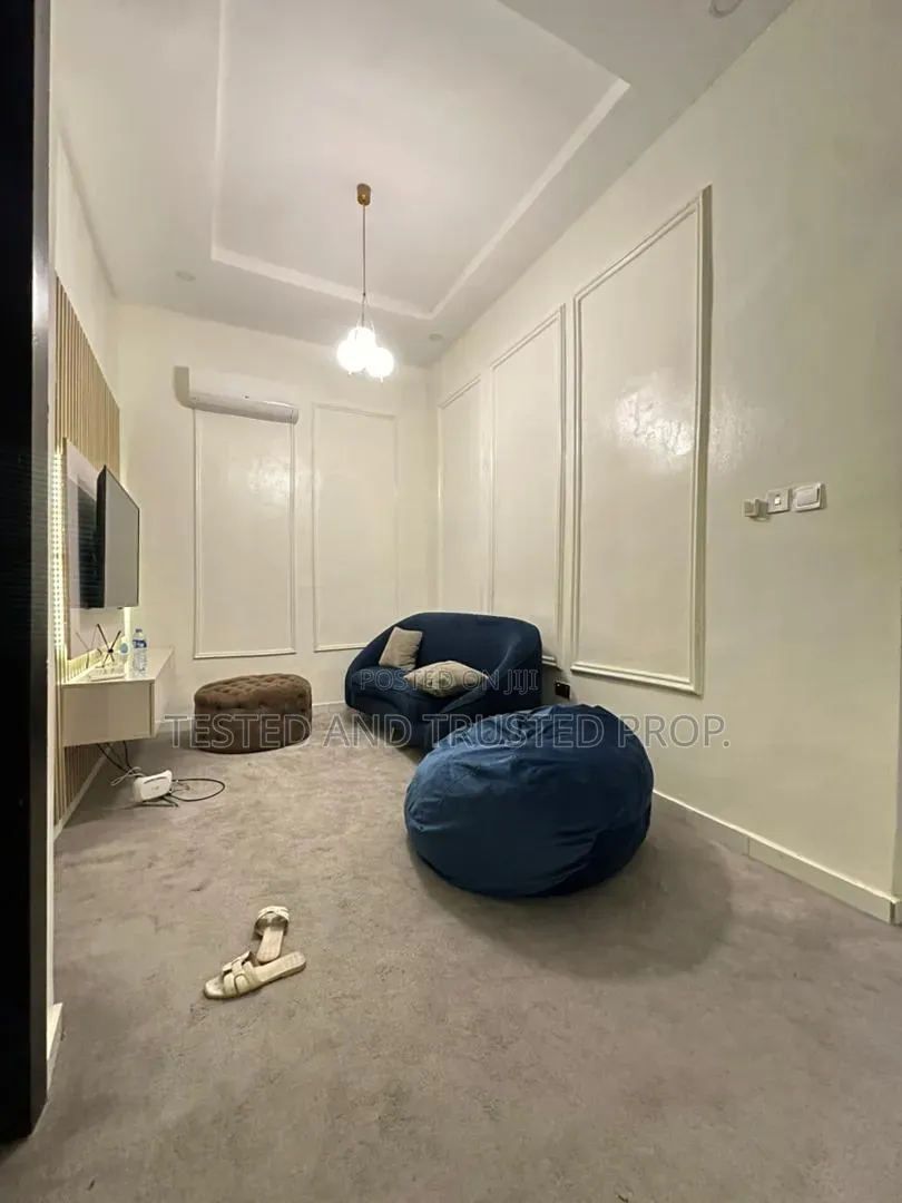 Furnished 4bdrm Duplex in Ikota for rent